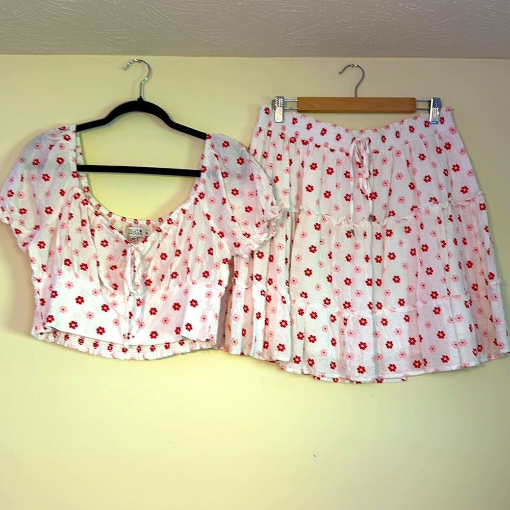 Floral Shirt and Skirt Set, Size Medium, by Molly Bracken
